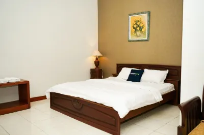 Urbanview Hotel Ratu Elok Syariah Banjarbaru by RedDoorz Hotel dekat Air Terjun Janda Beranak Tiga Desa Kiram
