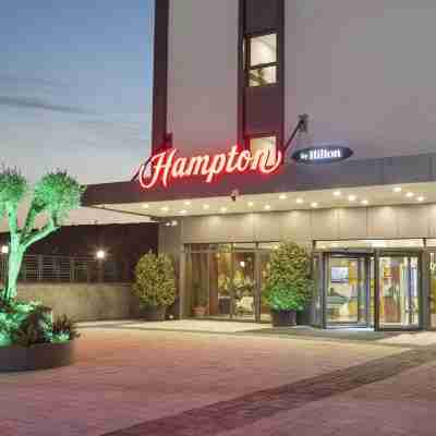 Hampton by Hilton Istanbul Arnavutkoy Hotel Exterior