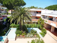 Les Patios - 3-Star