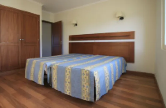 Parque Mourabel, Oásis Village & Pé do Lago