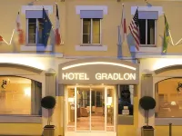 Gradlon Hotels near Museum of Quimper Pottery