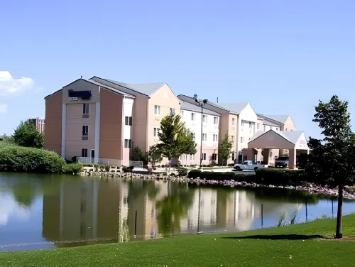 Fairfield Inn & Suites Colorado Springs South Hôtels à : Stratmoor