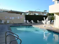 Sandpiper Lodge - Santa Barbara - Rooftop Pools