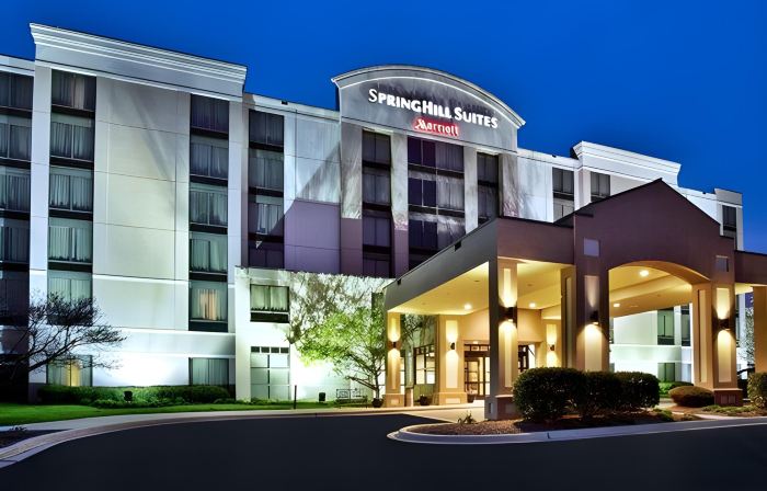 Crowne Plaza CHICAGO SW - BURR RIDGE by IHG