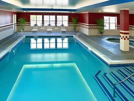 Residence Inn Somerset Отели рядом с достопримечательностью «Ukrainian Cultural Center»