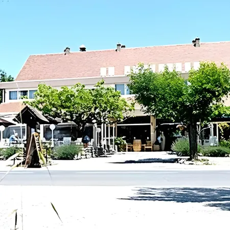Logis Hôtels - le Bellaroc - Hôtel 2 étoiles et Restaurant