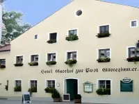 Der Postwirt Hotels in Kipfenberg