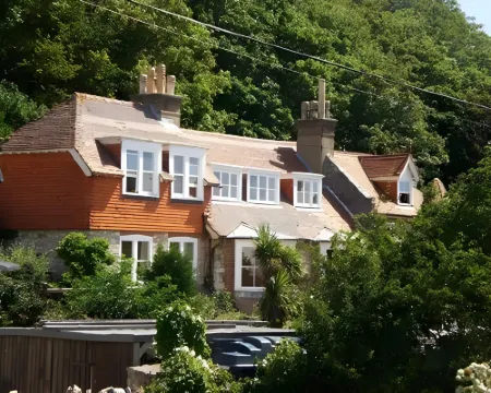 Bishops Cottage Hoteles en Wareham