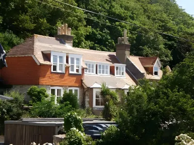 Bishops Cottage