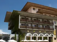 Kamengrad Hotel & Spa Hotels in 