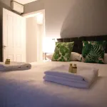 The Gathering Liver House - Hot Tub - Near Liverpool Hotels near Green Lane