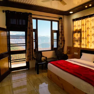 Goroomgo Grand Kailash View Homestay Himachal Pradesh