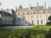 Château de Saint Paterne Hotels near Basilique Notre-Dame d'Alencon