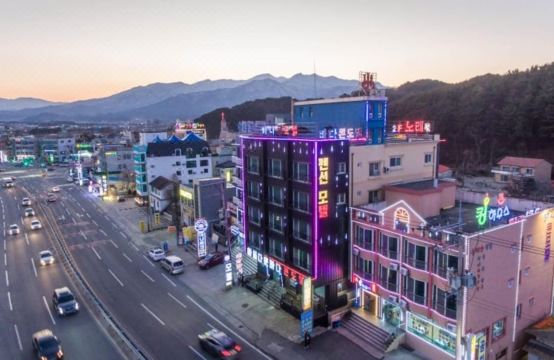 아름다운바다모텔 오션뷰 객실