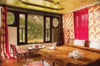 Samaa Resorts Chitkul Heights Hotels near Rakchham-Chhitkul Sanctuary