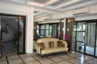 Zolotoy Drakon  Apart Hotel Hotel di 