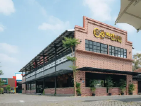 Sans WM Hotel Blitar Hotels in Blitar City