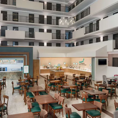 Embassy Suites by Hilton Memphis East Germantown Area