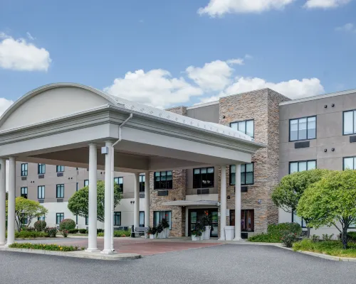 Holiday Inn Express & Suites VALPARAISO by IHG Hotels in Porter County
