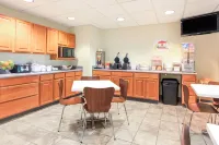 Super 8 by Wyndham Sault Ste. Marie Hotel a Sault Ste. Marie