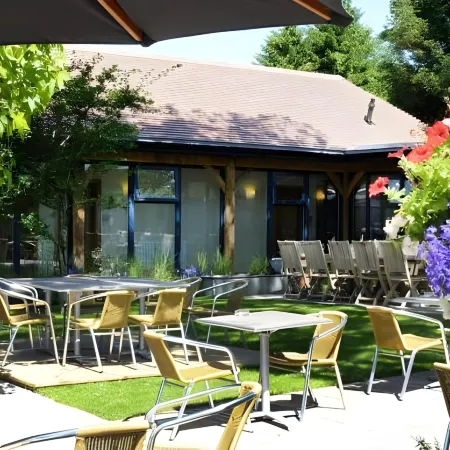 Cromwell Arms Country Pub with Rooms