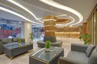 Gold the Royal Newly Built - 2Mins Walk from New Delhi Railway Station & 5Mins from Connaught Place