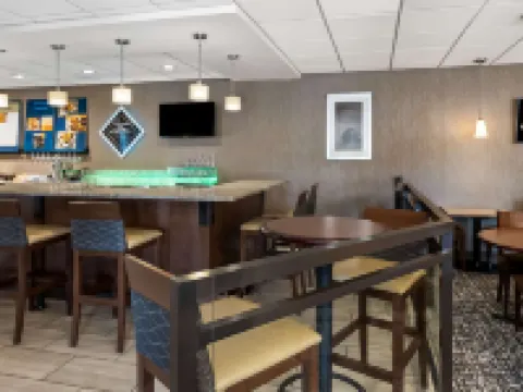 SureStay Hotel by Best Western SeaTac Airport North Hotels in SeaTac