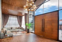 De Black Challet Villa