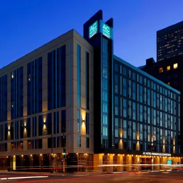AC Hotel by Marriott Minneapolis Downtown Hotels near First Avenue