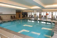Courtyard Erie Ambassador Conference Center - Pools