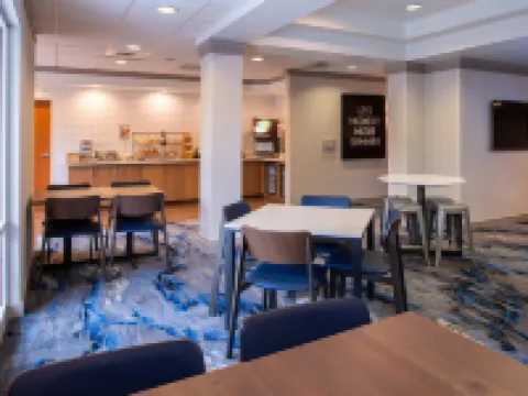 Fairfield Inn & Suites High Point Archdale Hotels in Archdale