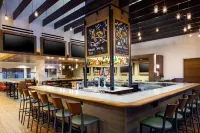 Holiday Inn & Suites 鳳凰城機場北 - 酒吧