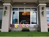 Sea Hill Boutique Residence Hotels near Khram Yai Island