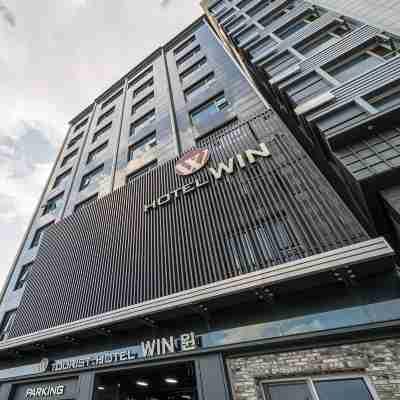 윈호텔 Hotel Exterior