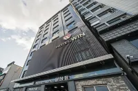 Win Hotel Hotel in zona Handong Happines Dormitory