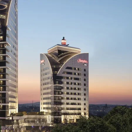 Hampton by Hilton Bursa