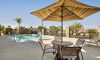 Best Western Exeter Inn  Suites
