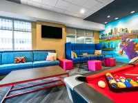 Tru by Hilton Minneapolis Downtown Hotels near First Avenue