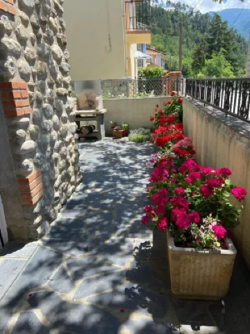 Character house at the foot of the canigou 韋爾內萊班酒店