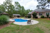 Pinehurst Vacation House w/ pool 9) beds - Pools