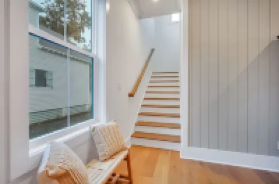 Luxurious Living in Old Town Bluffton! Sleeps 6! Prime Location!