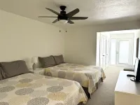 Comfortable 2 BD/2 BA Condo in Sports Village - Updated!