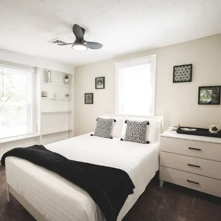 *Freshly Renovated & Clean! Perfect Family Home!*