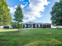 Franklin Ridge Farms Winchester ; Lexington 20 min Stanton 15min. Hotels in Clark County