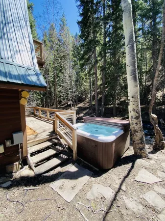 Lazy Me ~ A Magical Creek-front Cabin with Hot Tub! Private Woods