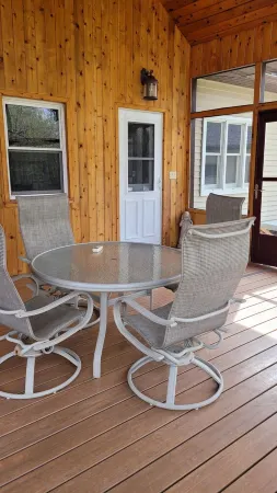 Scenic Getaway Near Decorah Fish Hatchery