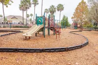 Seabrook Island Villa decorated with Charleston flair and Low Country Charm Hotels in Seabrook Island