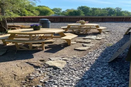 Big Mike's Cabin on the lake, next to ball diamonds nestled in 3 -cabin village