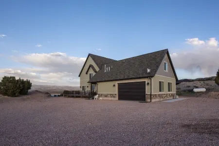 Closest House to Yuba Lake!