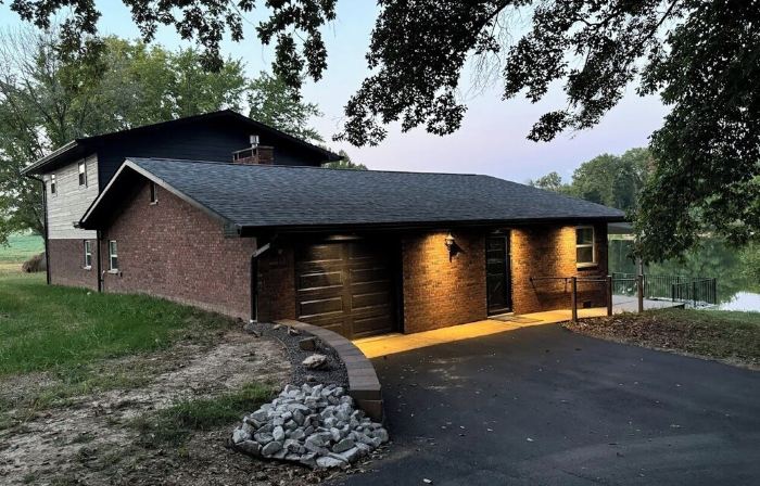 The House on Cal's Lake!